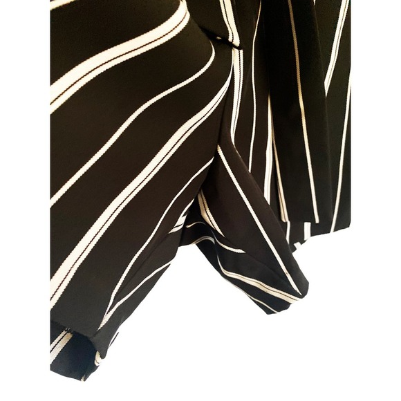 Banana Republic Factory Women's Black White Striped Romper V Neck Faux Wrap Belt - Picture 7 of 9